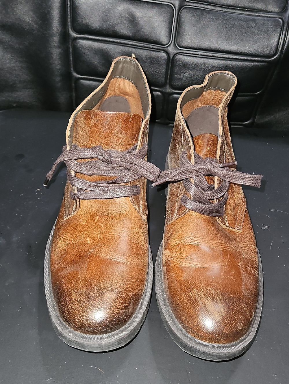 Frye and Co. Men's Flat Heel Chukka Lace-Up Boots Distressed Brown Size 11